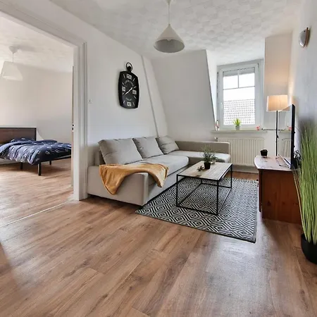 Apartmán Generous 3-bedrooms Under The Roof Downtown - Dodo Et Tartine Mylhúzy