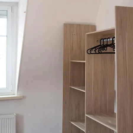 Generous 3-bedrooms Under The Roof Downtown - Dodo Et Tartine *